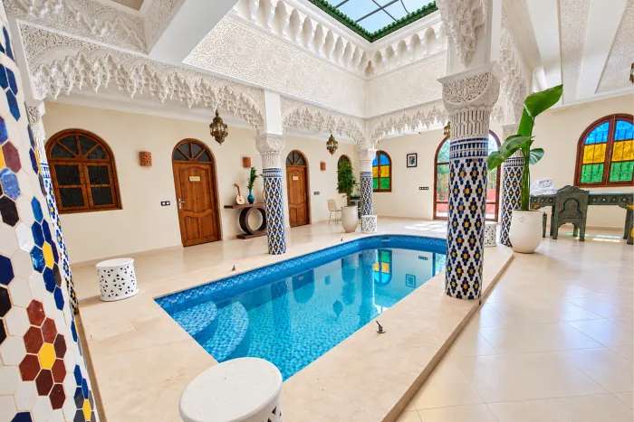 Piscine intérieur